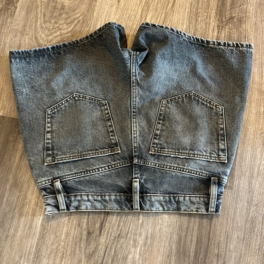 NWT Frame ZURICH EASY DENIM SHORT Size 26 - Picture 6 of 9
